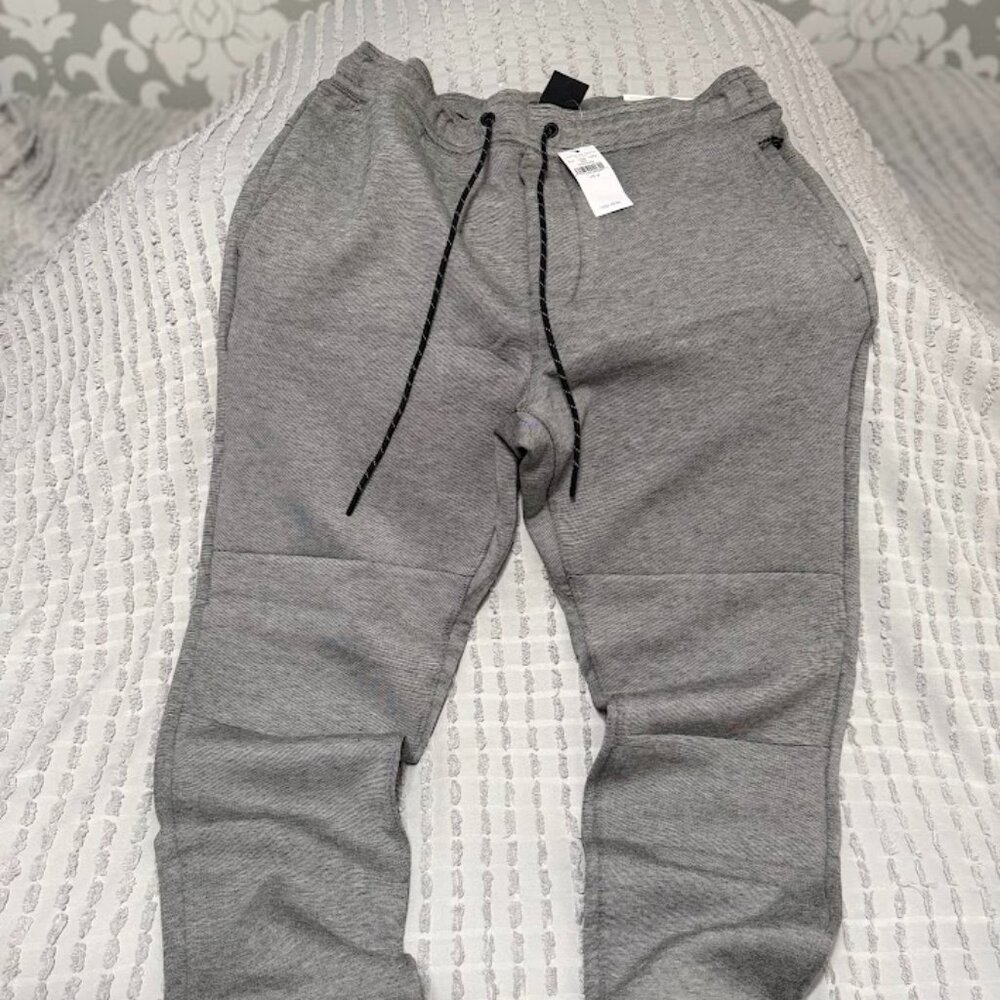 American Eagle mens grey sweatpants - NWT
